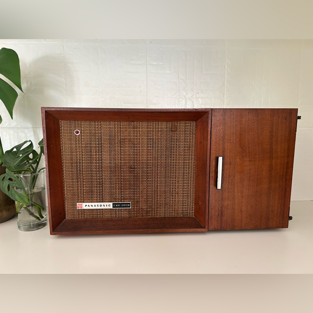 Incroyable radio Panasonic RE-7487 AM/FM 1960 vintage